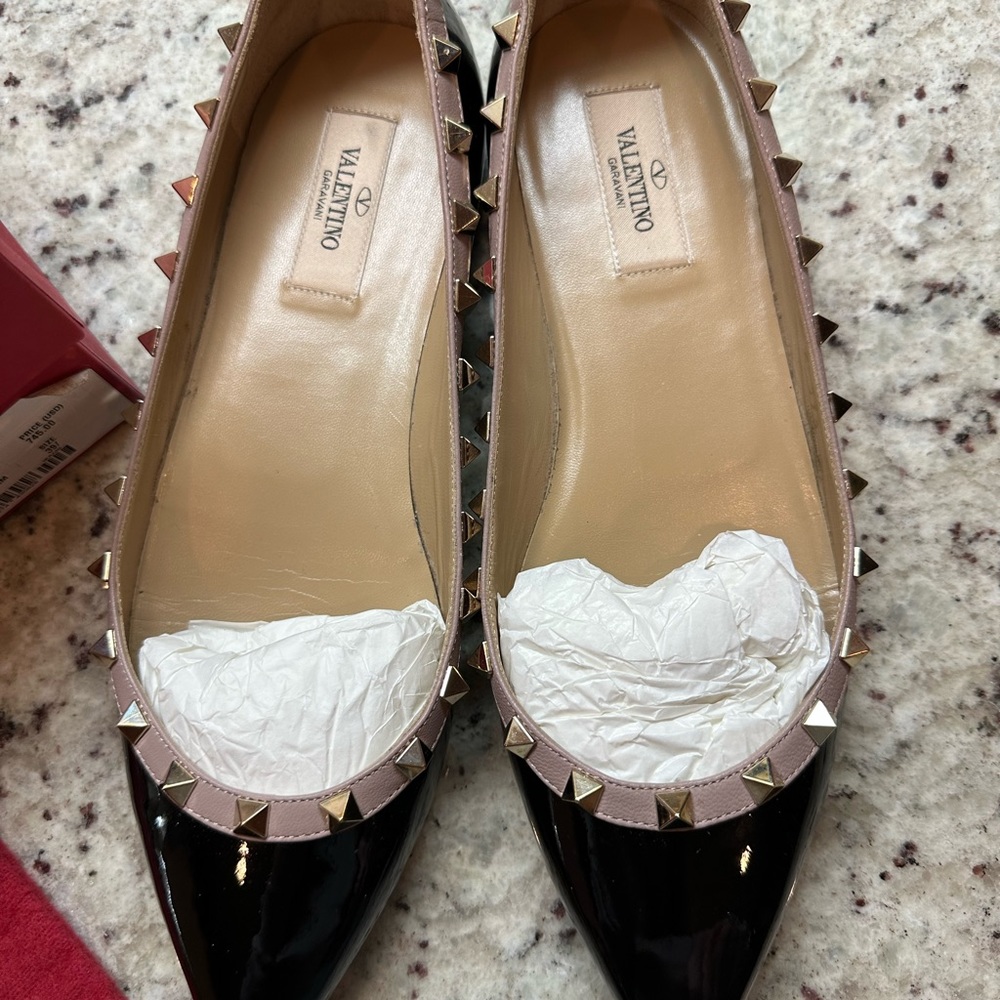 SOLD - Valentino Rockstud flats size 39.5 with box, dustbag, tags, extra studs